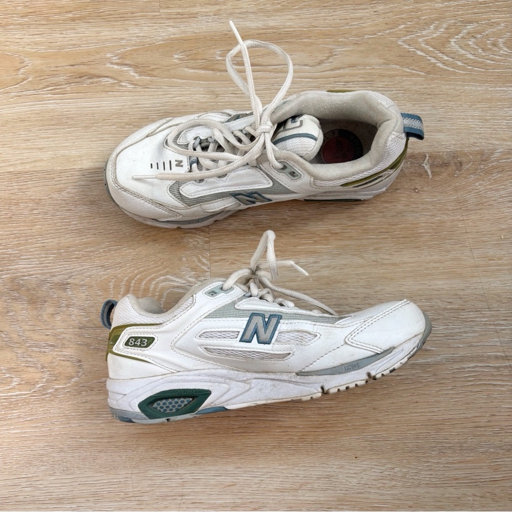 Vintage New Balance 843 white dad sneakers / runners
